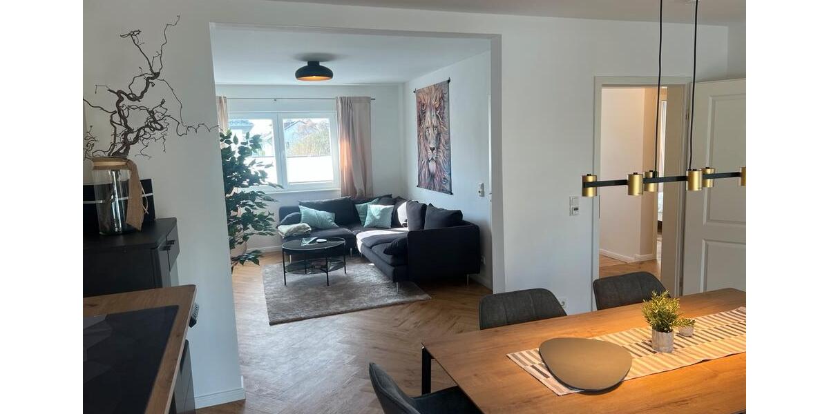 Etagenwohnung Braunschweig Lehndorf-Watenbüttel - 4 Zimmer, 150 m&sup2;, 2.400&euro; | Angebot:25948877