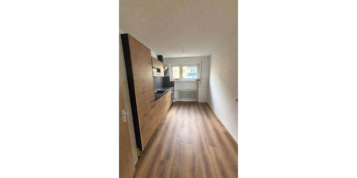 Etagenwohnung Ludwigsburg Hoheneck - 5.5 Zimmer, 135 m&sup2;, 1.930&euro; | Angebot:25127713