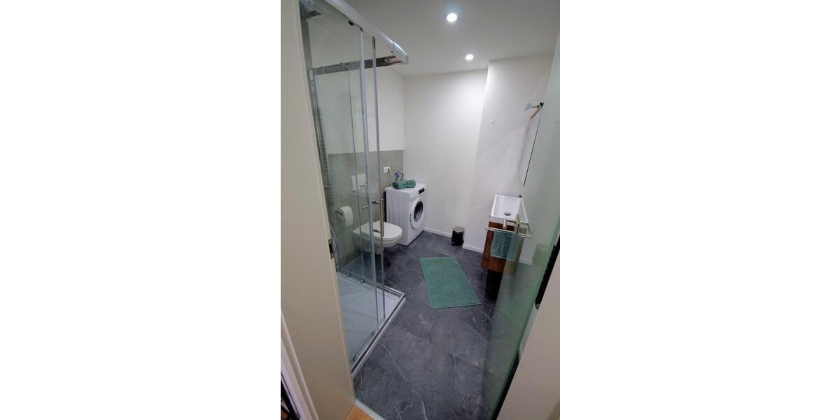 Wohnen auf Zeit Bamberg Gereuth - 1 Zimmer, 36 m&sup2;, 880&euro; | Angebot:25148648