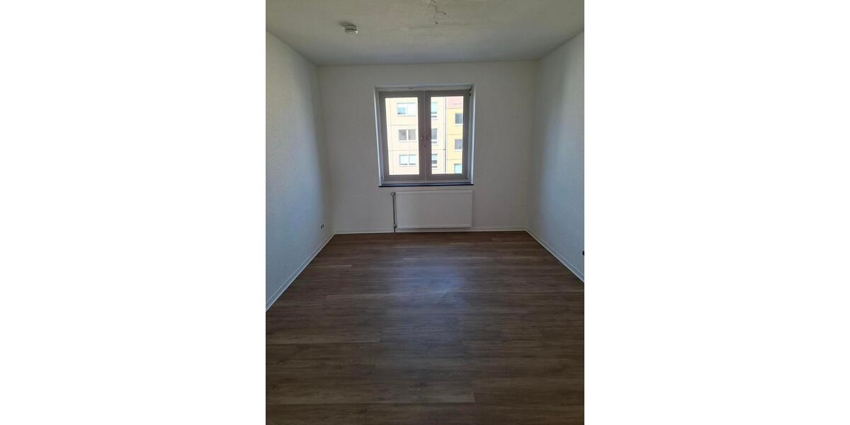 Etagenwohnung Nordhausen - 4 Zimmer, 89 m&sup2;, 523&euro; | Angebot:26279113