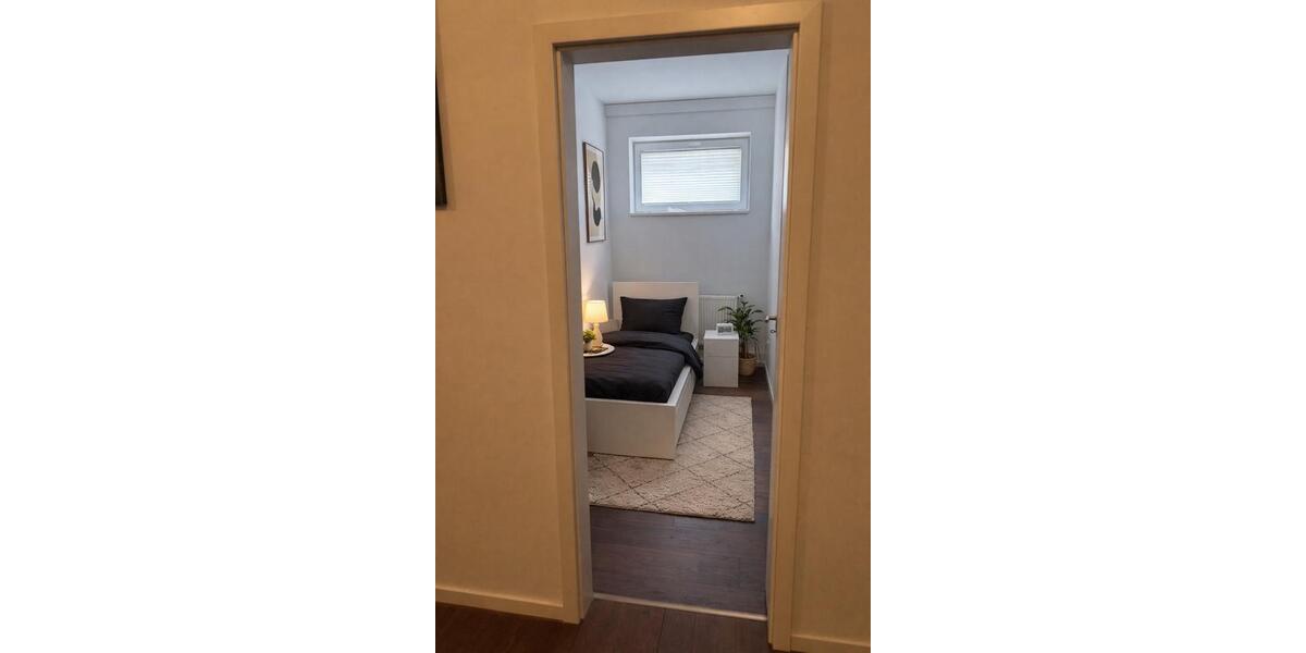 Wohnen auf Zeit Reichshof - 6 Zimmer, 130 m&sup2;, 29&euro; | Angebot:26040173