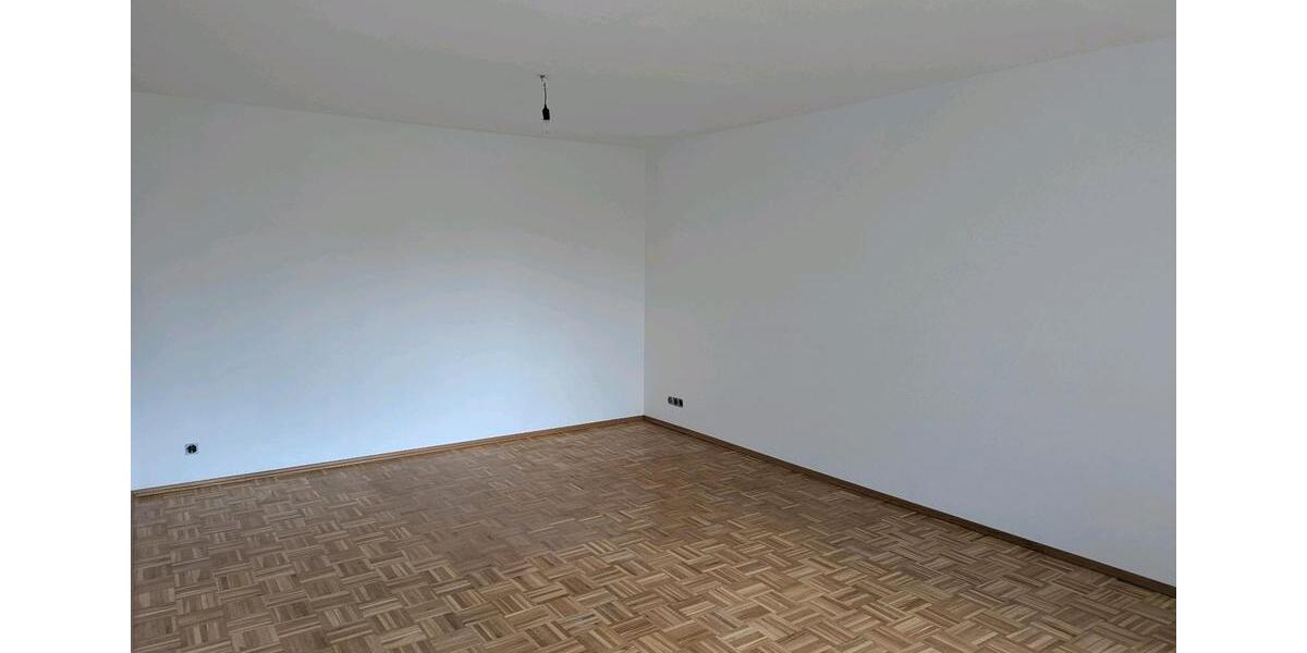 Erdgeschoßwohnung Göppingen Faurndau - 2 Zimmer, 81 m&sup2;, 1.110&euro; | Angebot:25403643