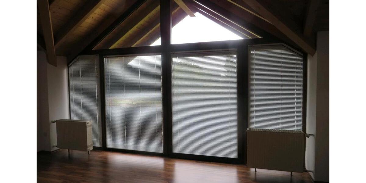 Dachgeschoßwohnung Neustadt an der Donau - 4 Zimmer, 124 m&sup2;, 1.100&euro; | Angebot:25100507