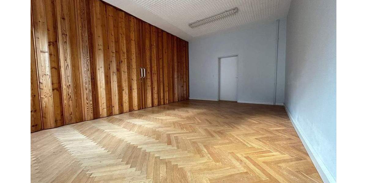 Gewerbeobjekt Niederwiesa - 230&euro; | Angebot:25665756