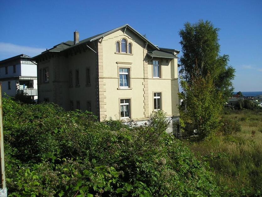 helles sonniges möbliertes Zimmer in Sassnitz