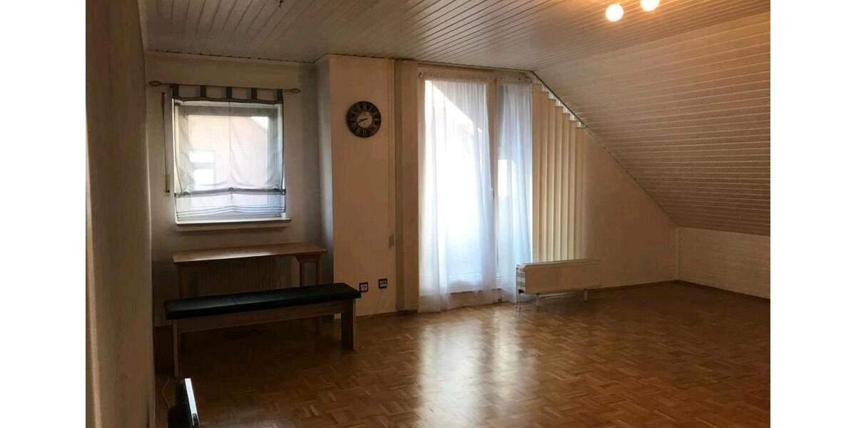 Dachgeschoßwohnung Recklinghausen Hillerheide - 2 Zimmer, 63 m&sup2;, 525&euro; | Angebot:25056179