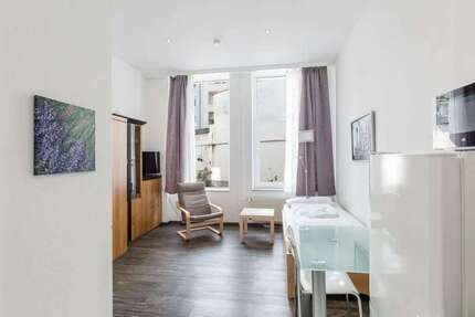 Zimmer Düsseldorf Friedrichstadt - 1 Zimmer, 900&euro; | Angebot:22847465