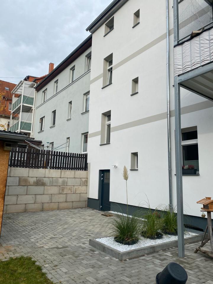 Sehr schöne helle 3 Raum Wohnung zimmer