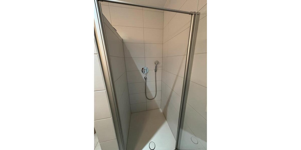 Wohnen auf Zeit Löwenstein - 3 Zimmer, 50 m&sup2;, 20&euro; | Angebot:26538586