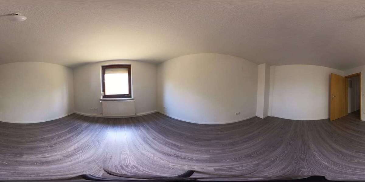 Etagenwohnung Neustadt bei Coburg - 3 Zimmer, 72 m&sup2;, 437&euro; | Angebot:26279620