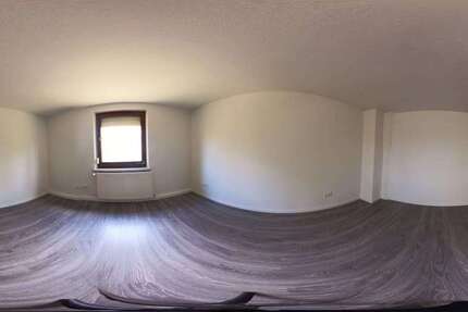 Wohnung Neustadt bei Coburg - 3 Zimmer, 72 m&sup2;, 437&euro; | Angebot:26279620