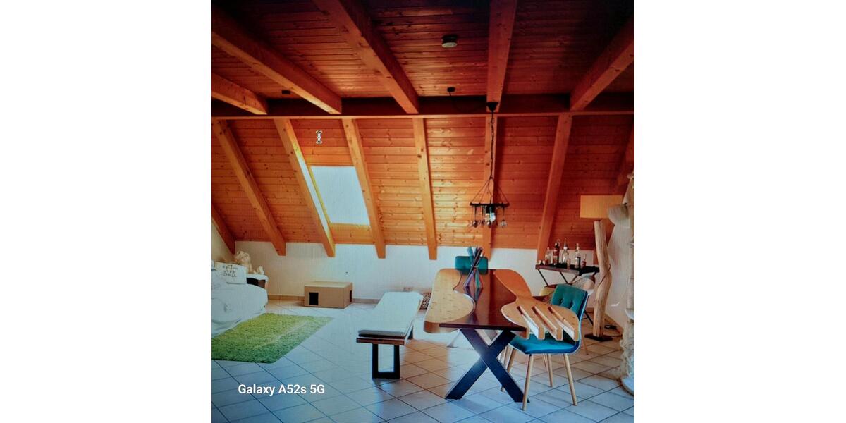 Dachgeschoßwohnung Schweitenkirchen - 4 Zimmer, 150 m&sup2;, 1.650&euro; | Angebot:26035490