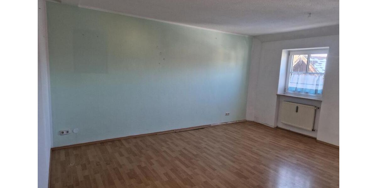 Etagenwohnung Triftern - 2 Zimmer, 65 m&sup2;, 560&euro; | Angebot:24793095