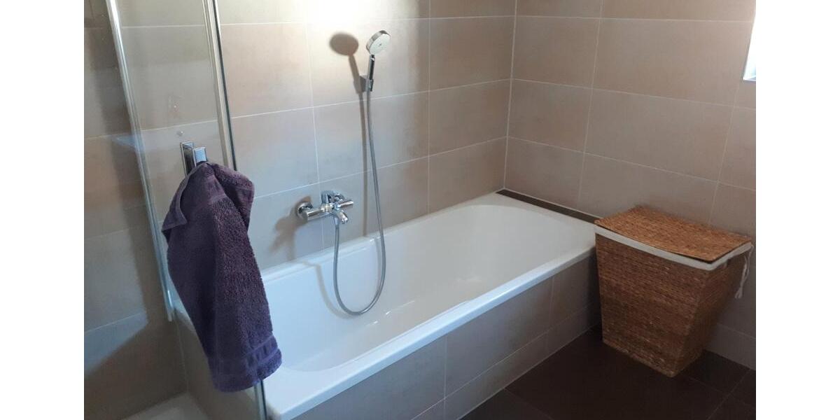 Etagenwohnung Cham - 3 Zimmer, 91 m&sup2;, 900&euro; | Angebot:26594106