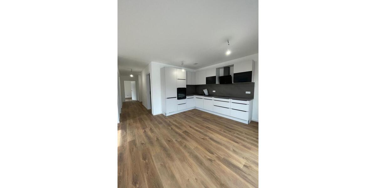 Erdgeschoßwohnung Bramsche - 3 Zimmer, 90 m&sup2;, 1.120&euro; | Angebot:23002024