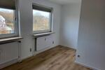 Etagenwohnung Hildesheim Bockfeld - 3 Zimmer, 93 m&sup2;, 1.000&euro; | Angebot:25571875