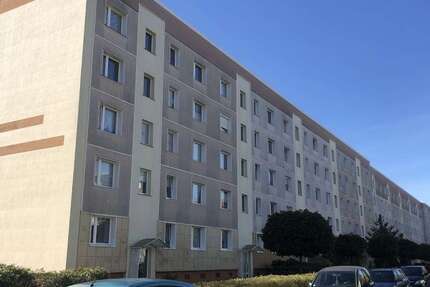 Wohnung Weißwasser/O.L. O.L. - 4 Zimmer, 66 m&sup2;, 403&euro; | Angebot:22266570