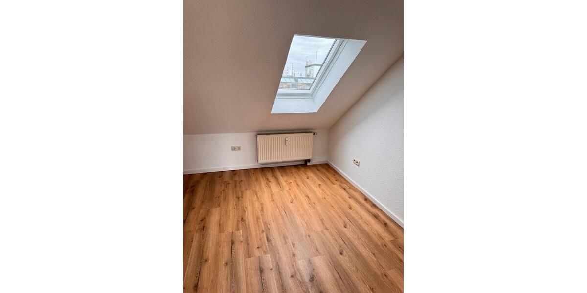 Dachgeschoßwohnung Löhne - 3 Zimmer, 50 m&sup2;, 500&euro; | Angebot:26704147