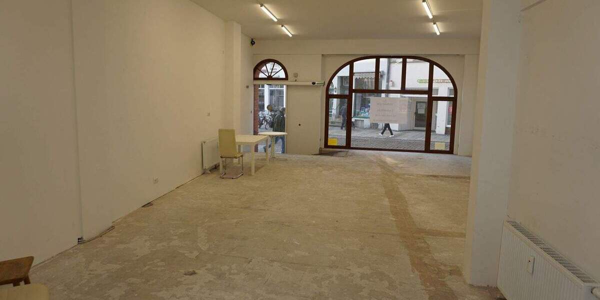 Ladenfläche 130m² in 1B-Lage , Am Sande in 21335 Lüneburg, Ladengeschäft, Einzelhandelsfläche , zzgl. 30m² Nebenflächen - sofort frei 1 zimmer