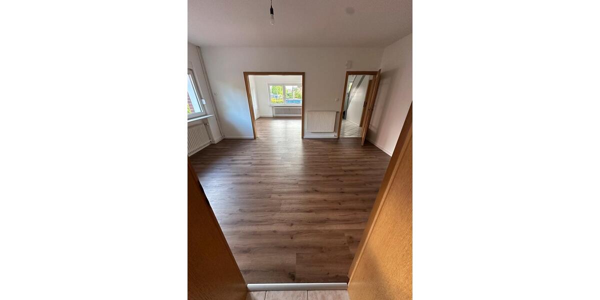 Doppelhaushälfte Saterland - 5 Zimmer, 147 m&sup2;, 1.100&euro; | Angebot:26698293