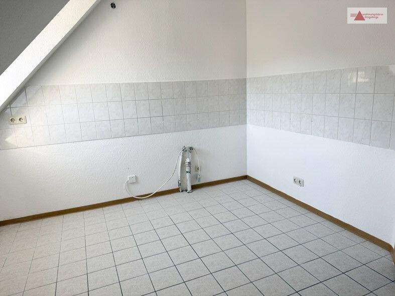 Etagenwohnung Annaberg-Buchholz Buchholz - 4 Zimmer, 90 m&sup2;, 495&euro; | Angebot:25688231