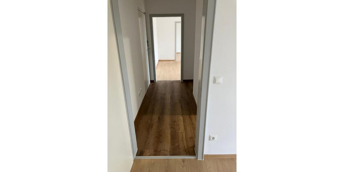 Etagenwohnung Mitterteich - 2 Zimmer, 50 m&sup2;, 340&euro; | Angebot:25750708