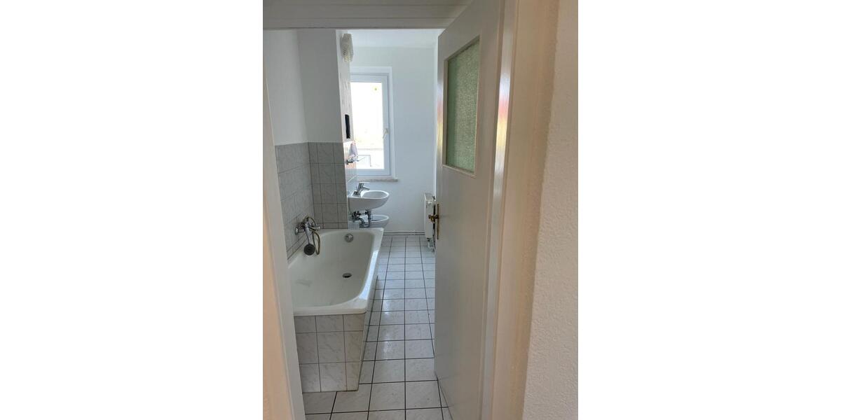 Etagenwohnung An der Schmücke - 3 Zimmer, 58 m&sup2;, 420&euro; | Angebot:26678228