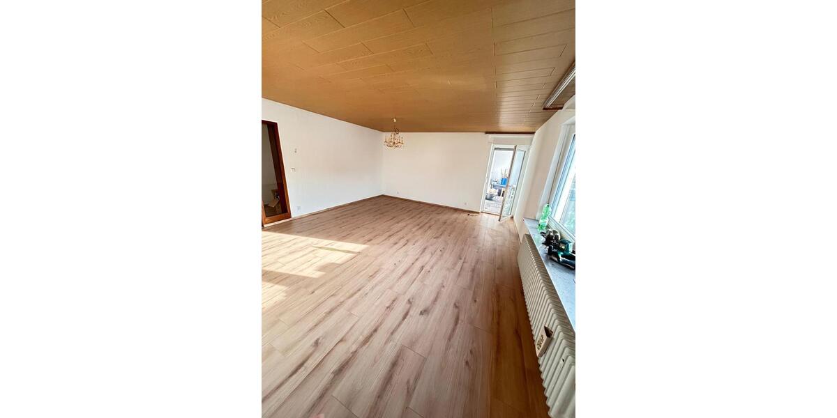 Erdgeschoßwohnung Heimsheim - 3 Zimmer, 99 m&sup2;, 1.250&euro; | Angebot:24550363