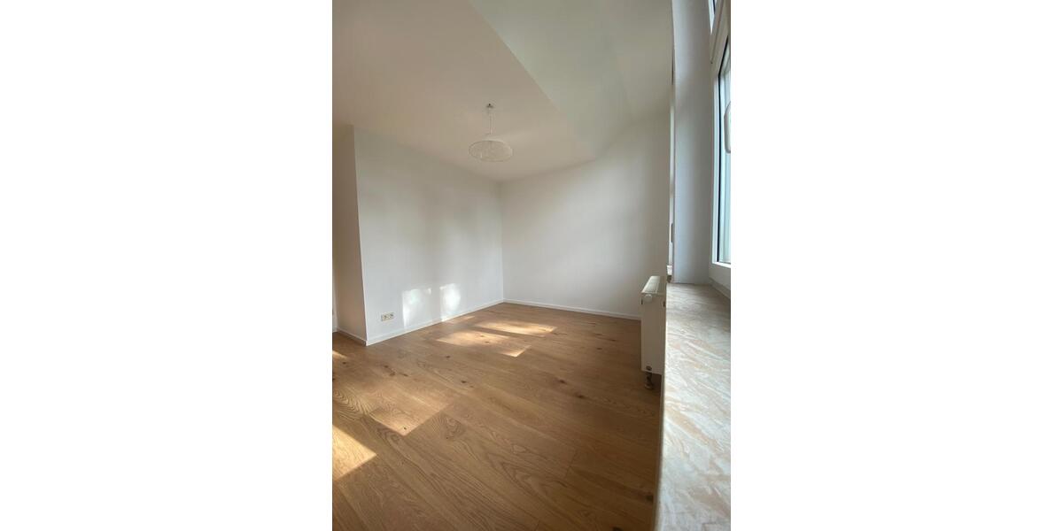 Etagenwohnung Hainichen - 2 Zimmer, 50 m&sup2;, 350&euro; | Angebot:26635359