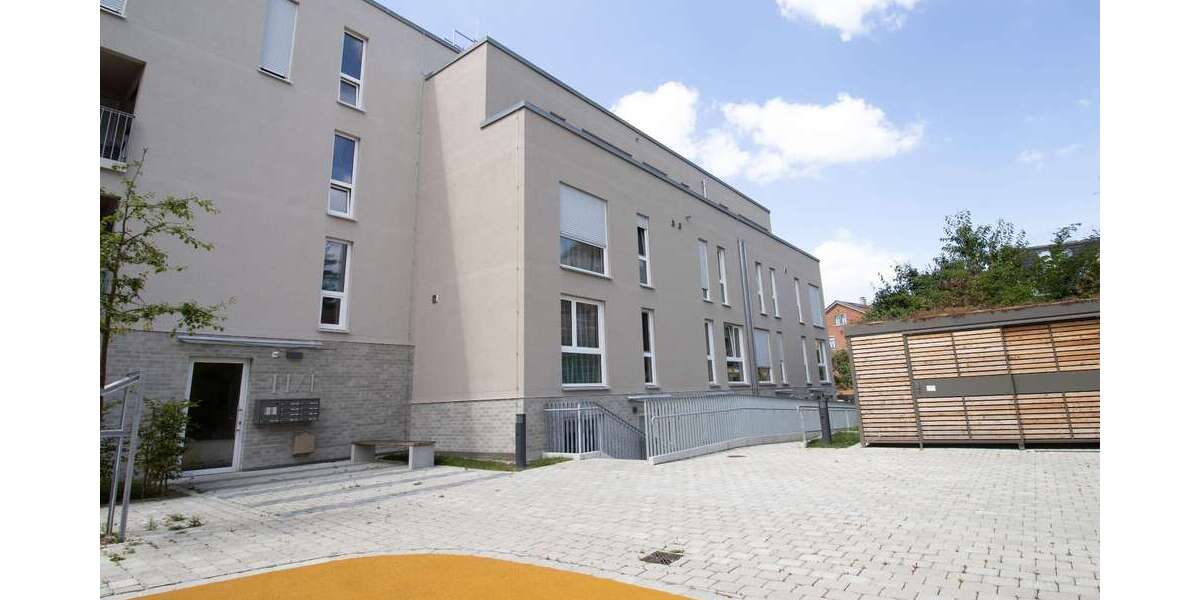 Etagenwohnung Schorndorf - 4 Zimmer, 109 m&sup2;, 1.484&euro; | Angebot:27272998