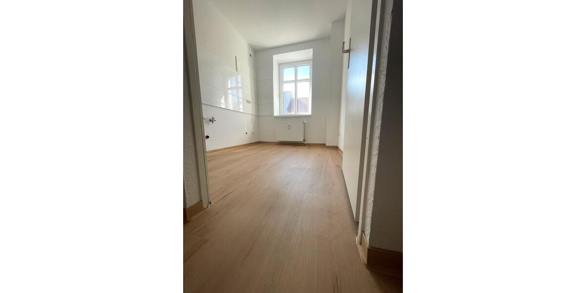 Etagenwohnung Staßfurt - 2 Zimmer, 43 m&sup2;, 199&euro; | Angebot:26609136
