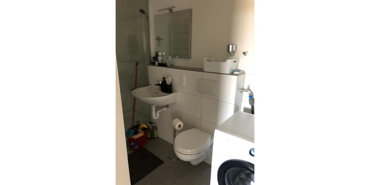 Wohnen auf Zeit Köln Lindenthal - 1 Zimmer, 25 m&sup2;, 700&euro; | Angebot:26036768