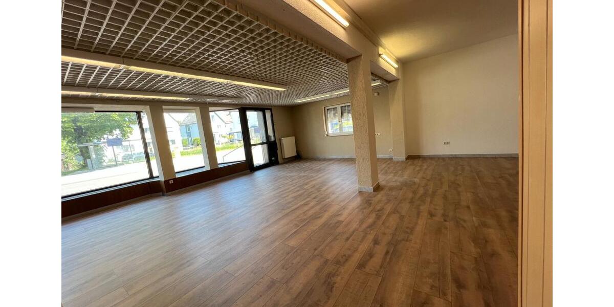 Gewerbeobjekt Göppingen Bruckwasen - 833&euro; | Angebot:25996598