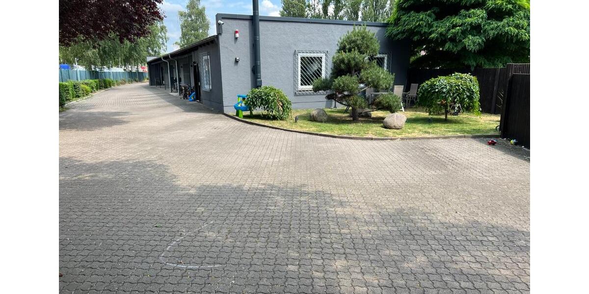 Wohnen auf Zeit Hannover Herrenhausen-Stöcken - 5 Zimmer, 13 m&sup2;, 25&euro; | Angebot:24870828