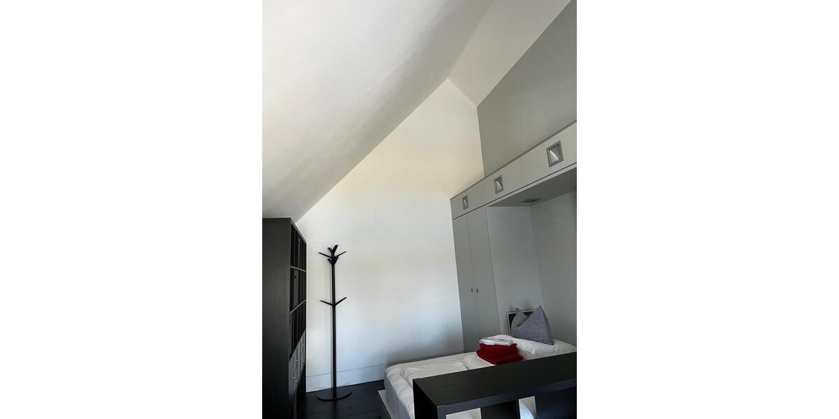 Wohnen auf Zeit Mainz Ebersheim - 6 Zimmer, 240 m&sup2;, 790&euro; | Angebot:25223605