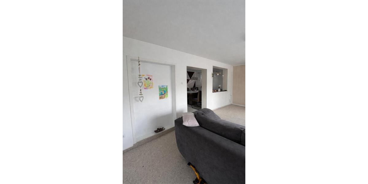 Etagenwohnung Kelkheim (Taunus) - 3 Zimmer, 87 m&sup2;, 1.600&euro; | Angebot:25168348