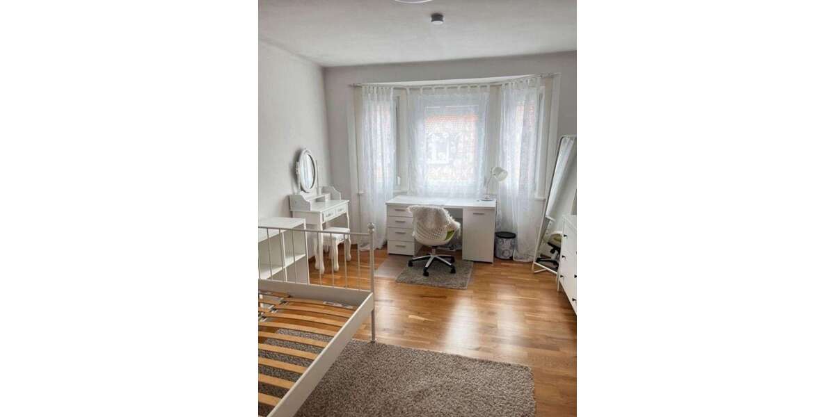 Zimmer VS-Schwenningen Schwenningen - 1 Zimmer, 380&euro; | Angebot:26100423