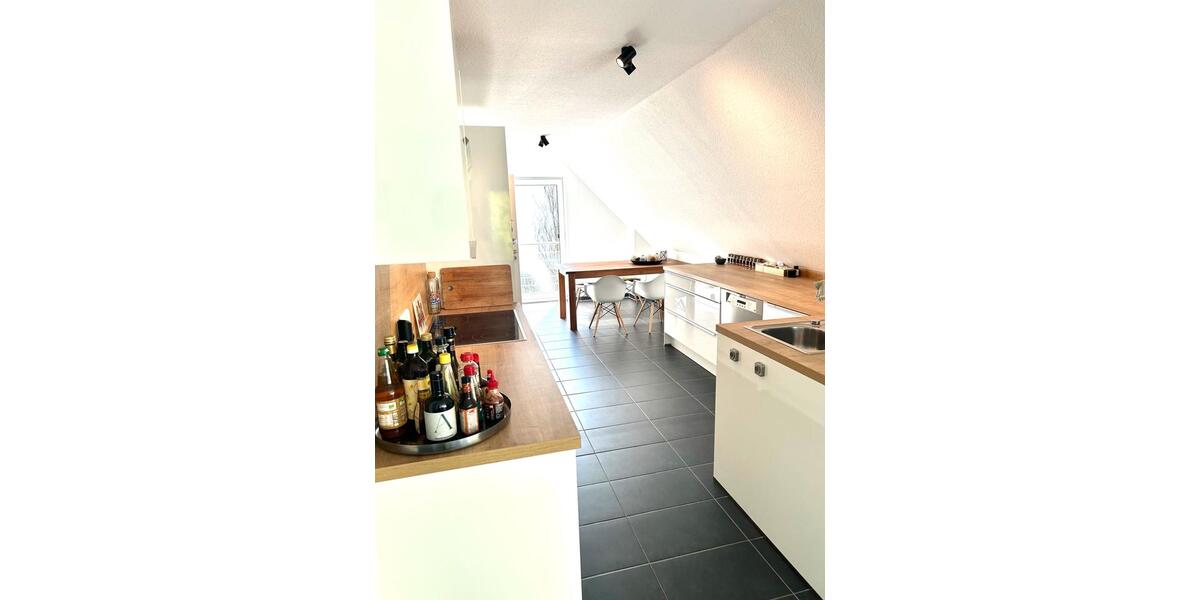 Etagenwohnung Hille - 3 Zimmer, 124 m&sup2;, 1.140&euro; | Angebot:26403787