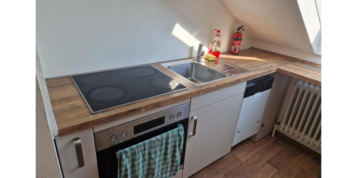 Dachgeschoßwohnung Bayreuth Bernecker Straße / Insel / Riedelsberg - 3 Zimmer, 60 m&sup2;, 190&euro; | Angebot:25852654