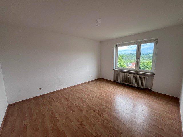 Dachgeschoßwohnung Aarbergen - 3 Zimmer, 90 m&sup2;, 765&euro; | Angebot:26624523