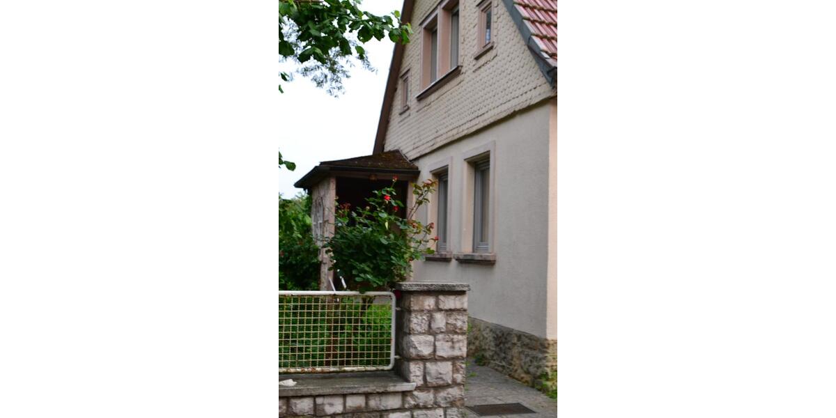 Einfamilienhaus Michelau in Oberfranken - 4.5 Zimmer, 100 m&sup2;, 800&euro; | Angebot:24722790