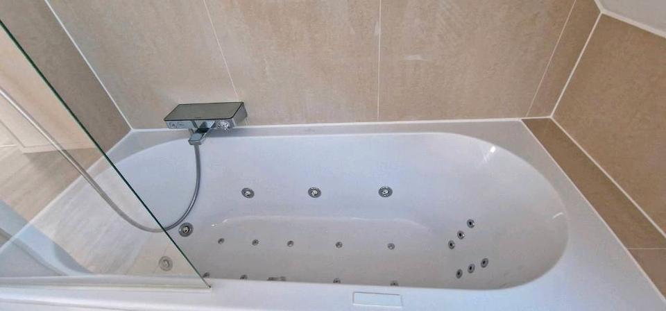 Dachgeschoßwohnung Bremerhaven Lehe - 3 Zimmer, 64 m&sup2;, 800&euro; | Angebot:25933046