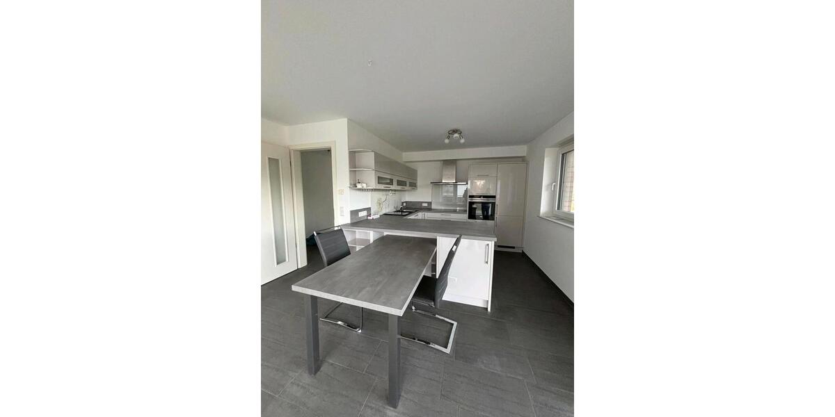 Etagenwohnung Spelle - 3 Zimmer, 86 m&sup2;, 925&euro; | Angebot:24871854