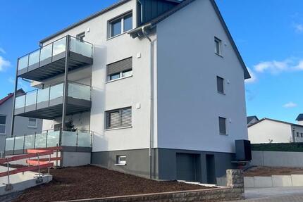 Erstbezug - Helle 95m2 Wohnung mit Balkon 4 zimmer