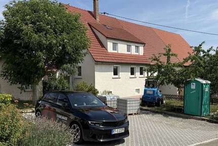 Wohnung Pliezhausen - 3 Zimmer, 95 m&sup2;, 1.455&euro; | Angebot:27111560