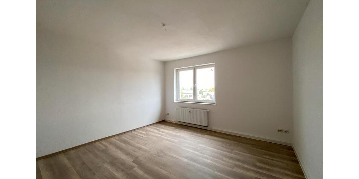 Etagenwohnung Naumburg (Saale) - 3 Zimmer, 73 m&sup2;, 510&euro; | Angebot:24523505