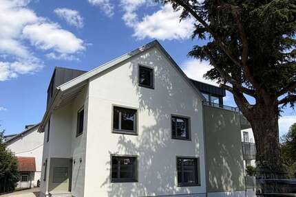Wohnung Weil am Rhein - 2 Zimmer, 66 m&sup2;, 1.100&euro; | Angebot:27071119