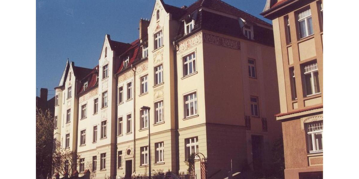Dachgeschoßwohnung Weimar - 4 Zimmer, 84 m&sup2;, 850&euro; | Angebot:25160952