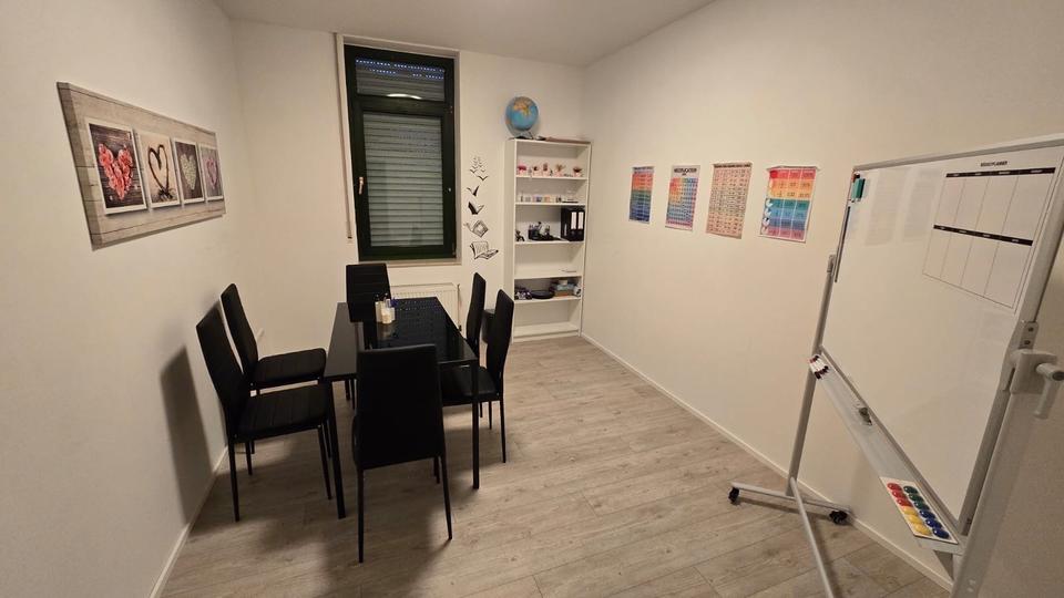 Gewerbeobjekt Niederkassel - 390&euro; | Angebot:26502440