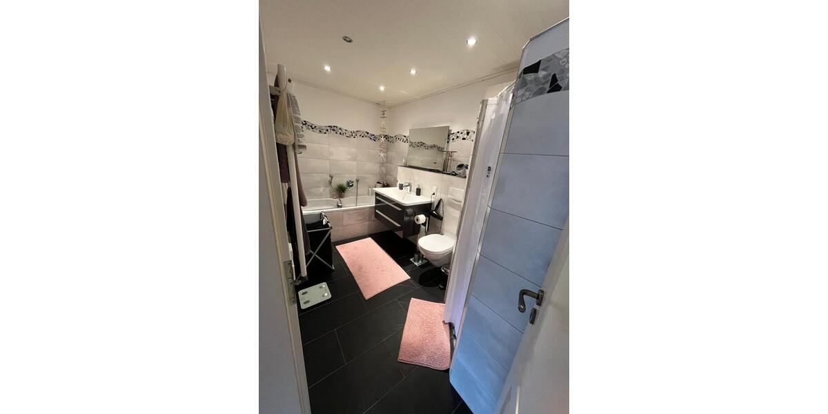 Zu vermieten - Helle 2 ZKB Wohnung mit Terrasse in Rheinböllen 2 zimmer